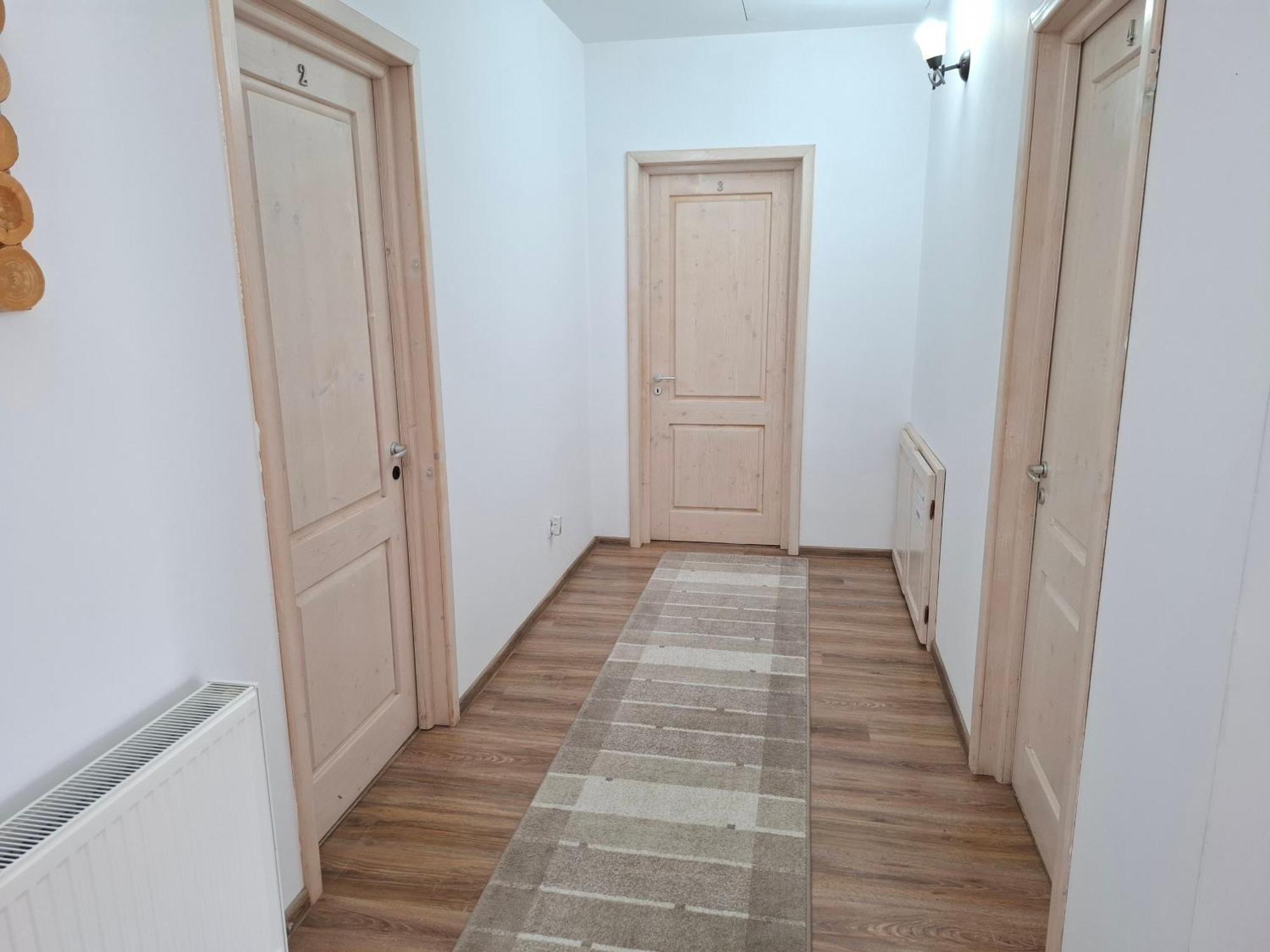 Dor De Casa 호텔 Doljesti 외부 사진