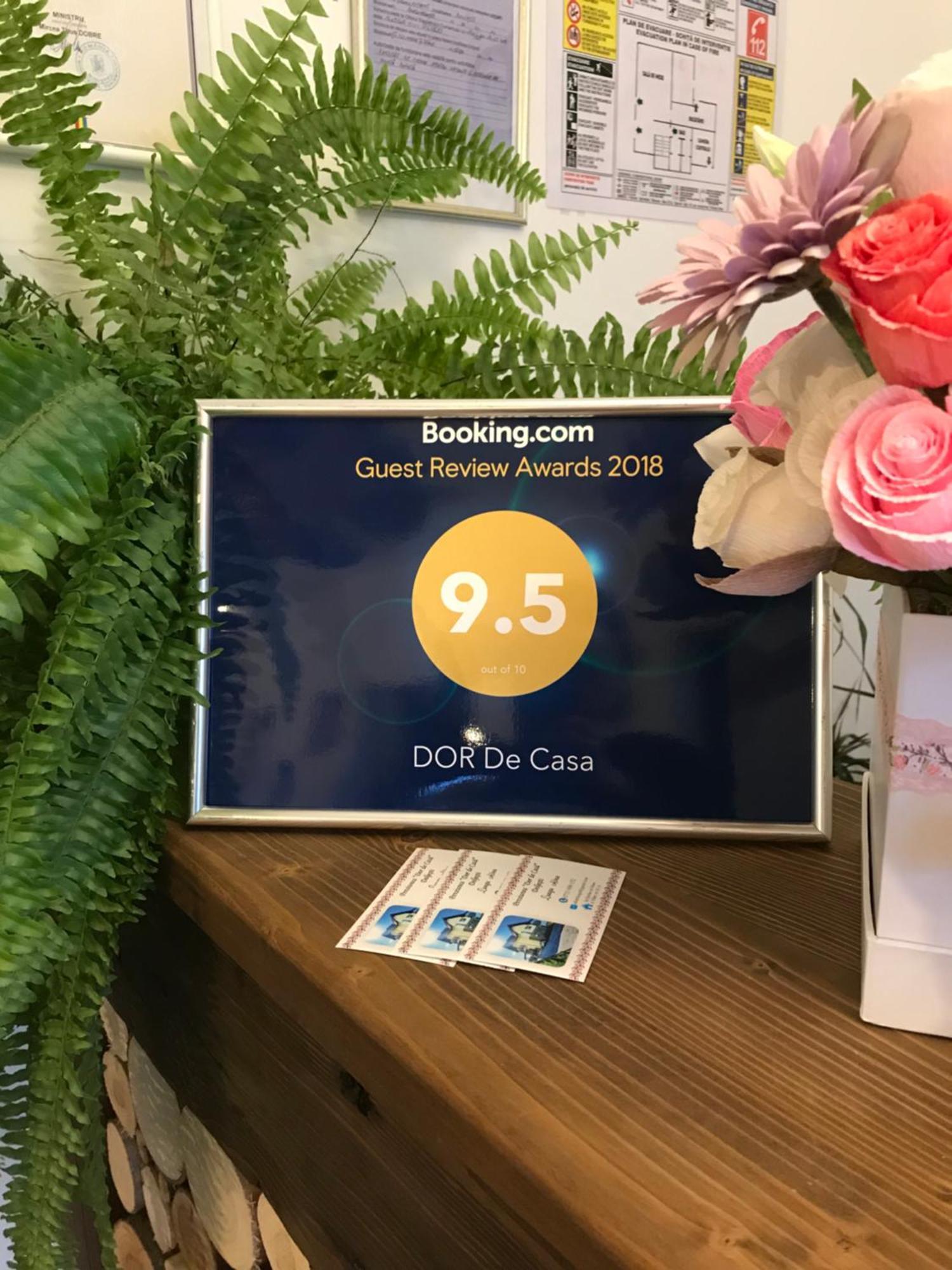Dor De Casa 호텔 Doljesti 외부 사진